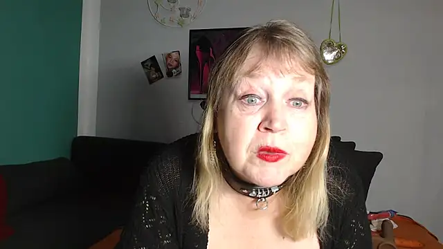 Blasflittchen online show from 10.20.25