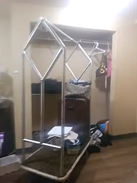 Snapshot of bella8769 chatting on 02.05.25 bella8769 online show from 02.05.25