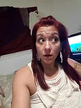 Snapshot of bella8769 chatting on 02.27.25 bella8769 online show from 02.27.25