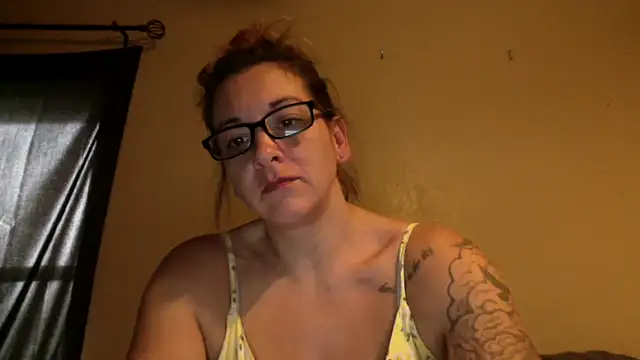 Snapshot of bella8769 chatting on 03.02.26 bella8769 online show from 03.02.26