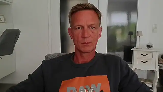 Snapshot of dirks71 chatting on 06.15.26 dirks71 online show from 06.15.26