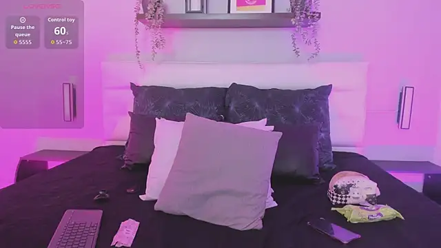 isabella simons online show from 03.26.26