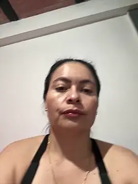 Snapshot of Janna099 chatting on 06.16.26 Janna099 online show from 06.16.26