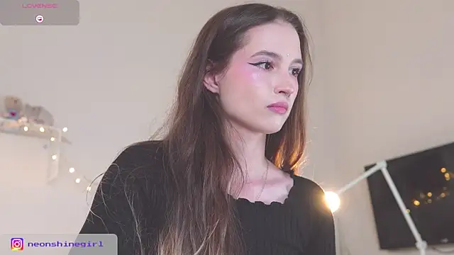 NeonShine online show from 09.21.25