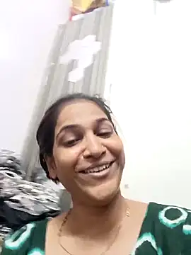 Snapshot of indianliza chatting on 04.22.26 indianliza online show from 04.22.26