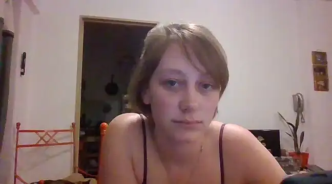 Snapshot of stupid_babybird chatting on 12.19.24 stupid babybird online show from 12.19.24