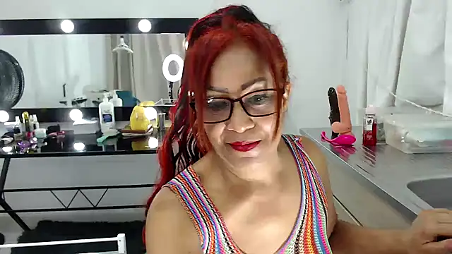 Snapshot of keyla-sensual chatting on 05.05.26 keyla-sensual online show from 05.05.26