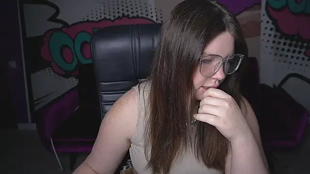 RosieMoons online show from 09.11.25