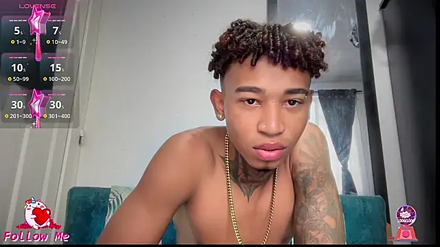 sexy blacks  online show from 11.13.25