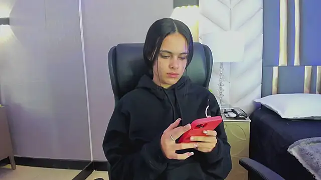 ChloeHarper  online show from 02.03.26