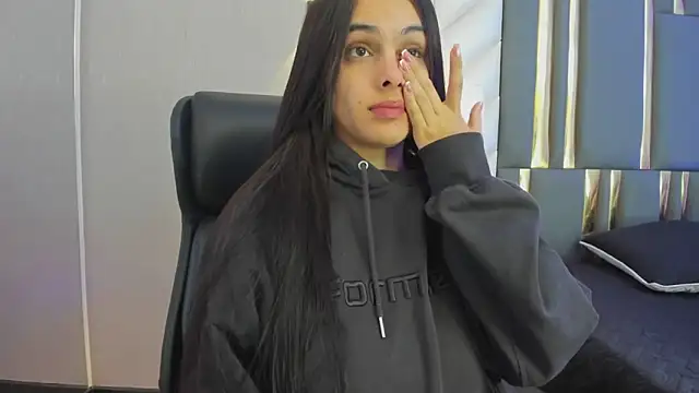 ChloeHarper  online show from 05.29.26