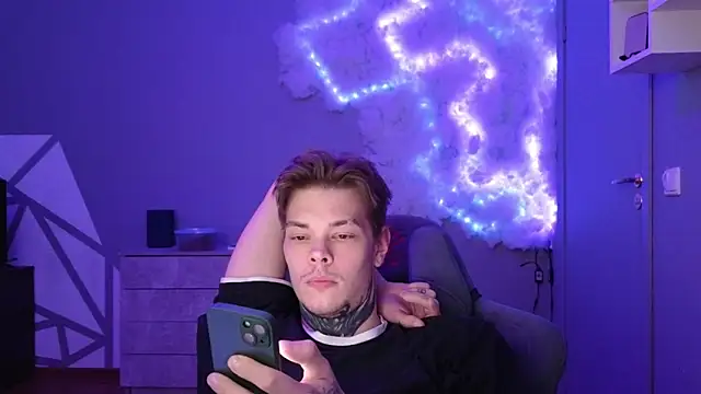 DENIS HERE online show from 12.09.24