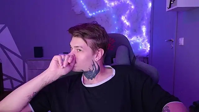 DENIS HERE online show from 12.24.24