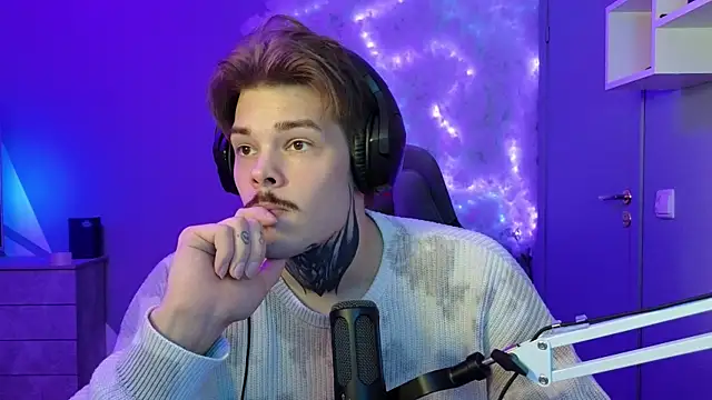 DENIS HERE online show from 01.31.25