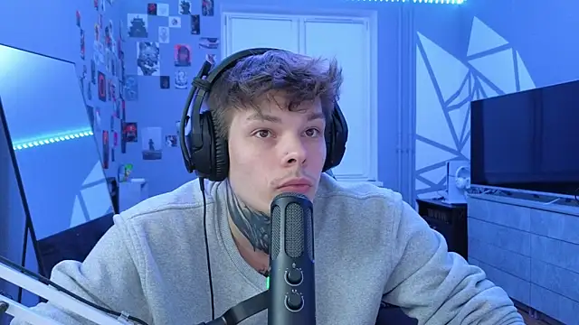 DENIS HERE online show from 03.16.25