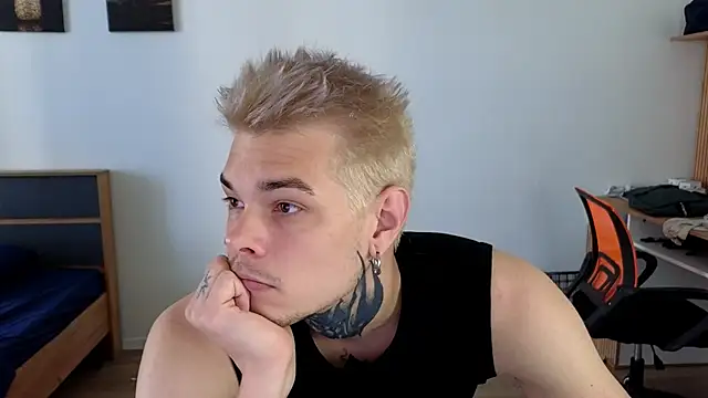 DENIS HERE online show from 09.10.25