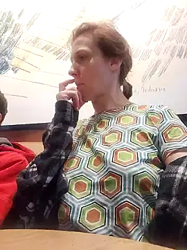 Exhibitionsplit online show from 01.30.25