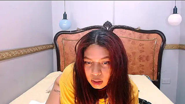 Naomi Tylers online show from 02.23.25