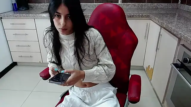 cristel 17 online show from 03.13.25