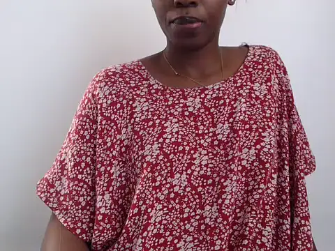 Snapshot of black___ghodess chatting on 10.01.25 black ghodess online show from 10.01.25