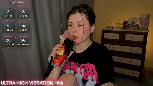 cutie mili online show from 03.23.26