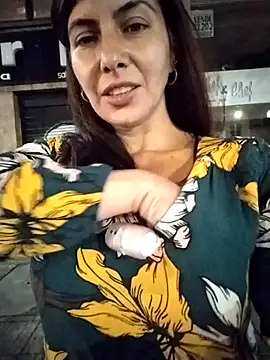 scarlett moore online show from 02.23.25