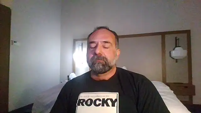 chainjulious online show from 12.18.25