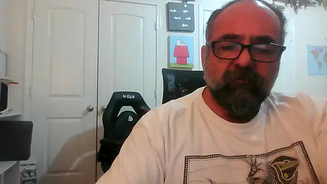 Snapshot of chainjulious chatting on 02.05.26 chainjulious online show from 02.05.26