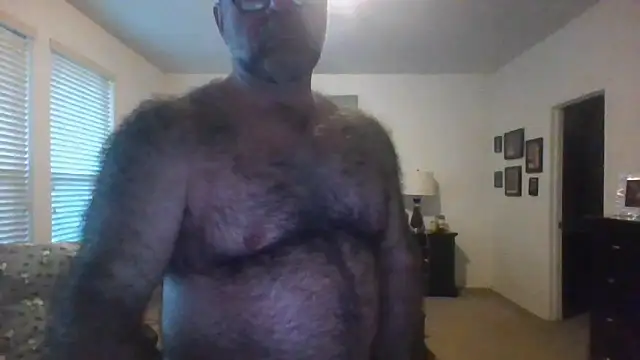 Snapshot of chainjulious chatting on 03.16.26 chainjulious online show from 03.16.26