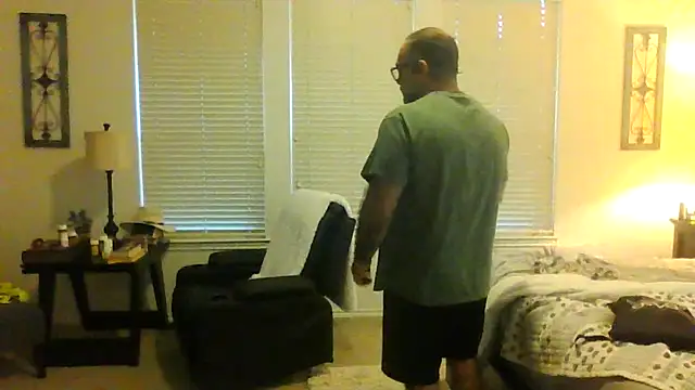 Snapshot of chainjulious chatting on 06.09.26 chainjulious online show from 06.09.26
