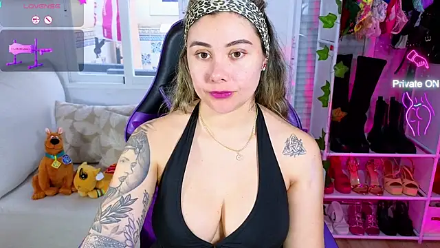 Tawny cox online show from 02.11.25