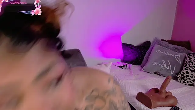 foxxy-lov3 online show from 02.10.26