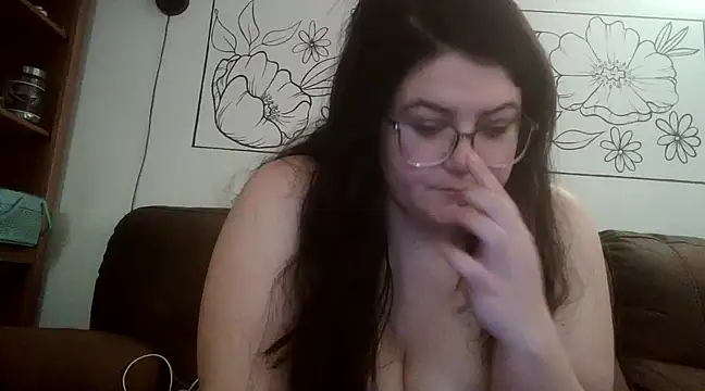 creativescholar1992 online show from 03.16.25