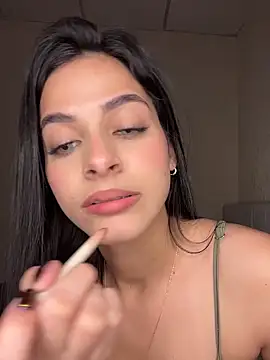 violetta-brown1 online show from 11.09.25