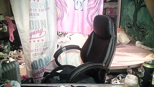 Ombeline1 online show from 02.13.25