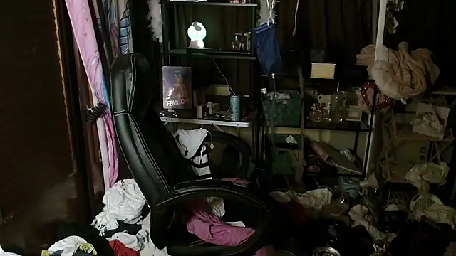 Ombeline1 online show from 09.26.25