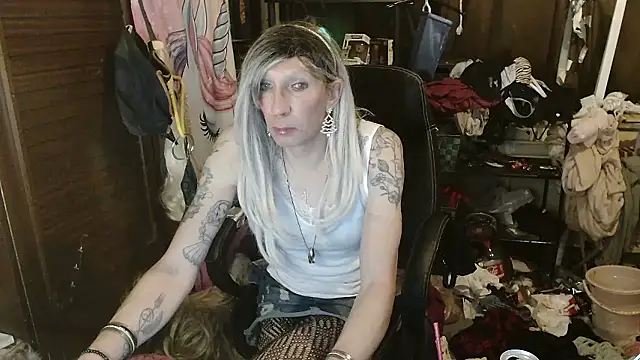 Ombeline1 online show from 01.15.26