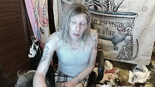 Ombeline1 online show from 03.06.26