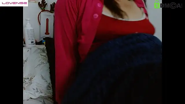 Hot Candy  online show from 03.05.25