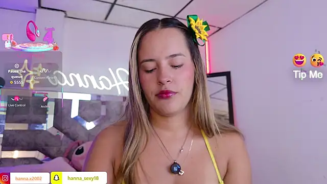 Snapshot of hanna_sex18 chatting on 03.21.26 hanna sex18 online show from 03.21.26