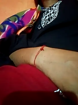 Snapshot of Mangla_Bhabhi chatting on 10.07.25 Mangla Bhabhi online show from 10.07.25