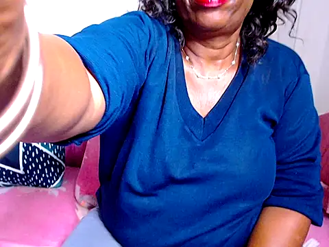 Freakyassnwildx online show from 02.18.25