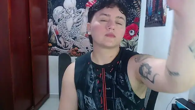 isabeautyx19 online show from 04.19.26