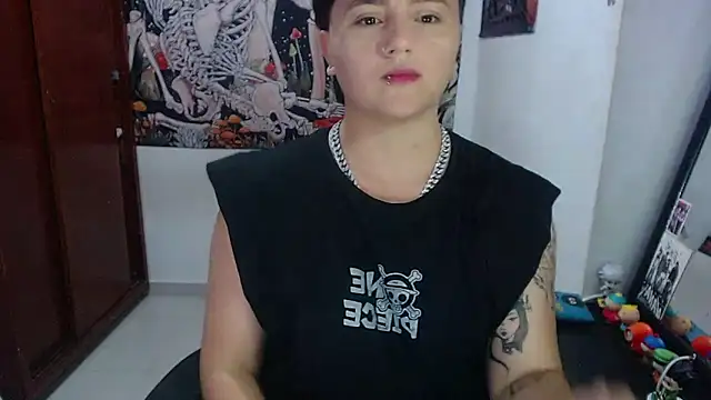 isabeautyx19 online show from 04.21.26