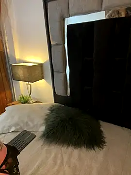 Bonnie vega online show from 12.18.25