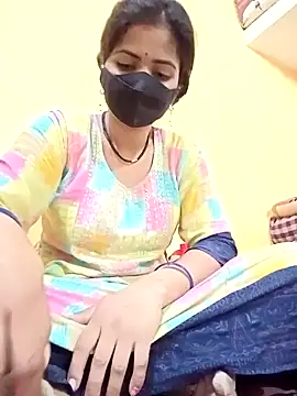 Snapshot of Mamta_Chaterjee chatting on 12.24.24 Mamta Chaterjee online show from 12.24.24