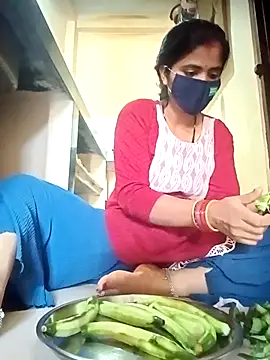 Snapshot of Mamta_Chaterjee chatting on 10.02.25 Mamta Chaterjee online show from 10.02.25