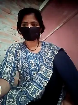 Snapshot of Mamta_Chaterjee chatting on 11.04.25 Mamta Chaterjee online show from 11.04.25