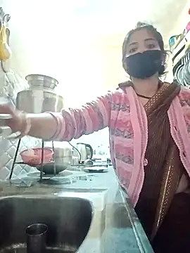 Snapshot of Mamta_Chaterjee chatting on 12.01.25 Mamta Chaterjee online show from 12.01.25