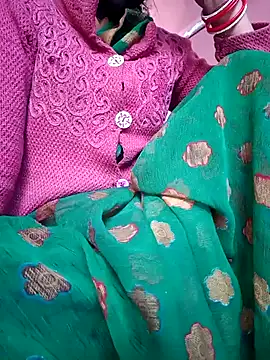 Snapshot of Mamta_Chaterjee chatting on 12.05.25 Mamta Chaterjee online show from 12.05.25